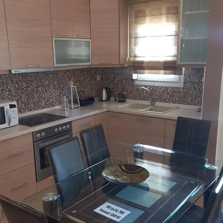 Paralia Ofriniou Beautiful House * Kariani