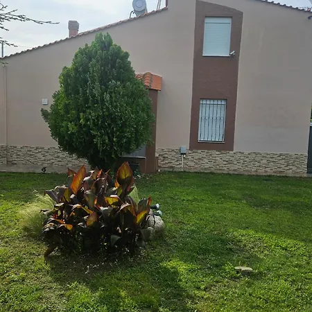Paralia Ofriniou Beautiful House Villa Karianí