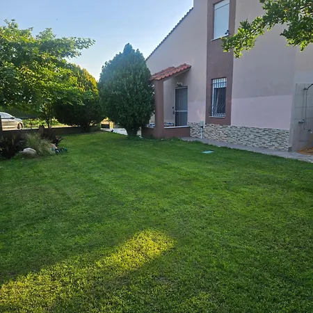 别墅 Paralia Ofriniou Beautiful House