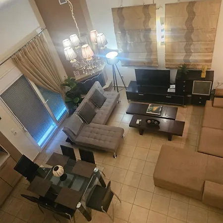 Paralia Ofriniou Beautiful House 别墅 Karianí