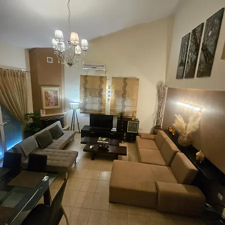 Villa Paralia Ofriniou Beautiful House