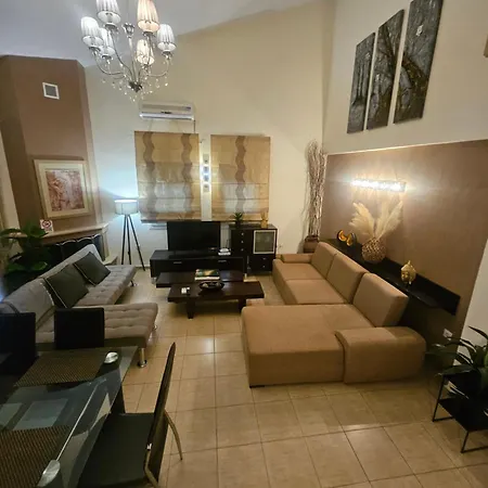 别墅 Paralia Ofriniou Beautiful House