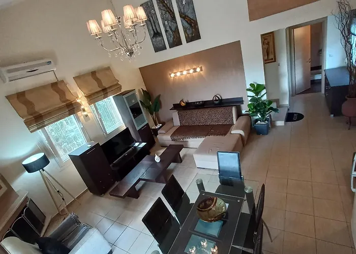 Paralia Ofriniou Beautiful House Willa